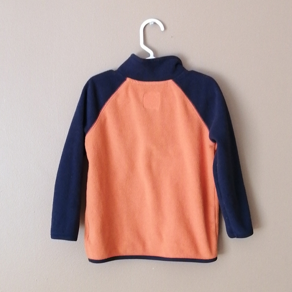 Old navy kids sweater - Picture 4 of 4